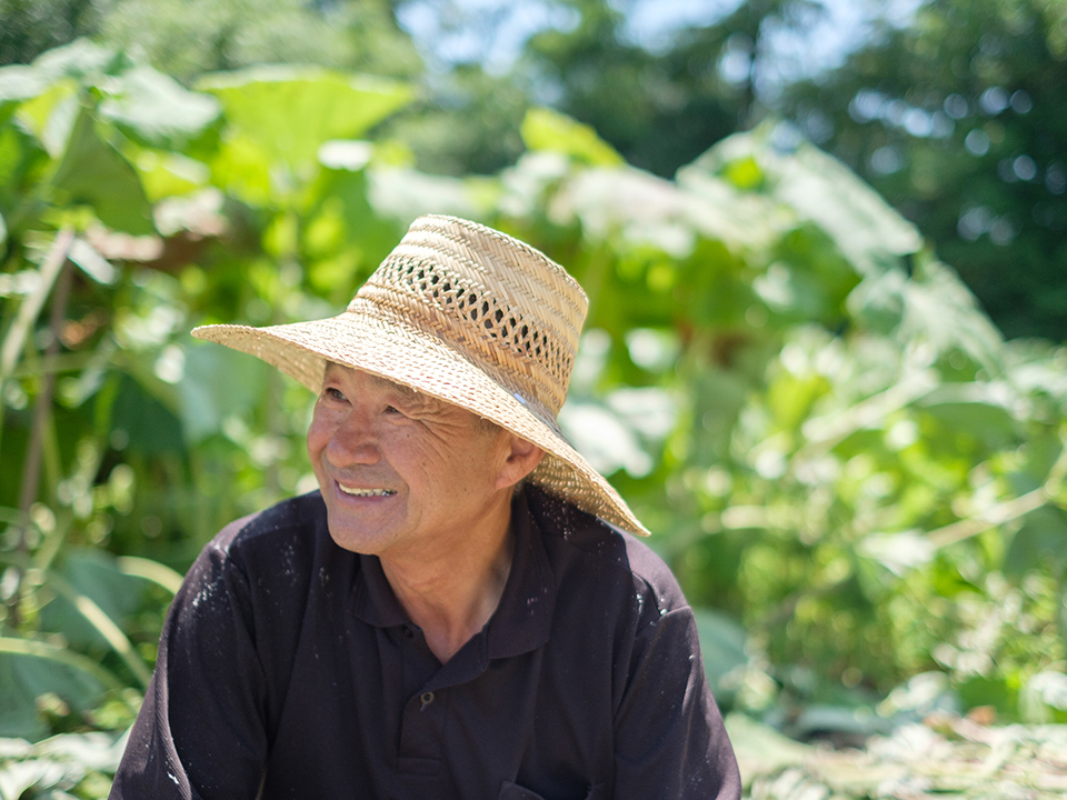 鳥羽農場の鳥羽秀男さん